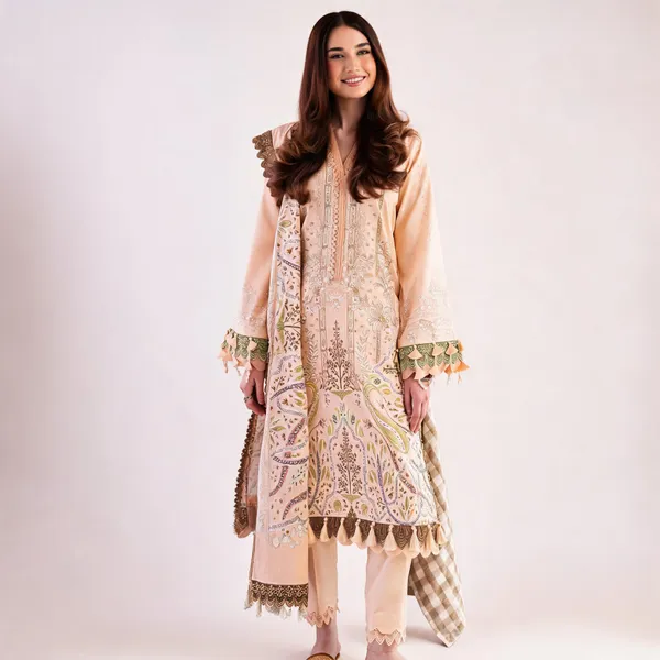 Peach_Lawn_Printed_Unstitched_Suit_Set_For_Women