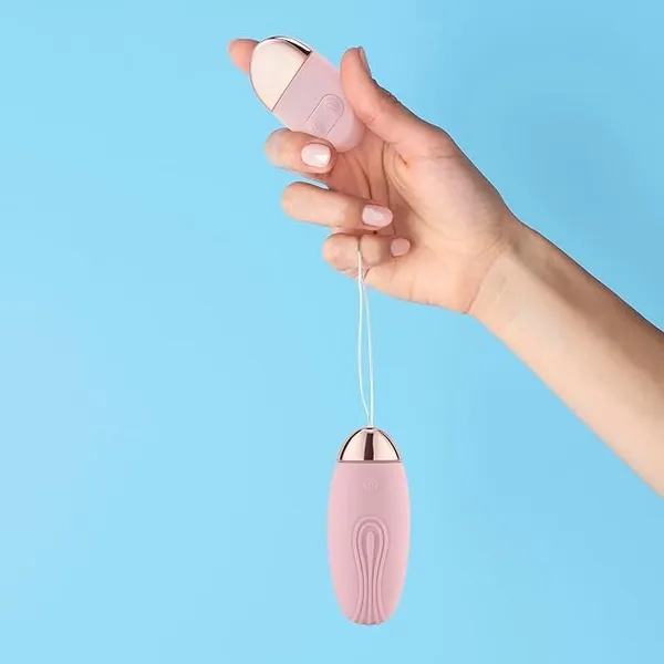 Egg_Shark_Remote_Massager