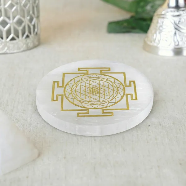 Selenite_Shree_Yantra_Charging_Plate