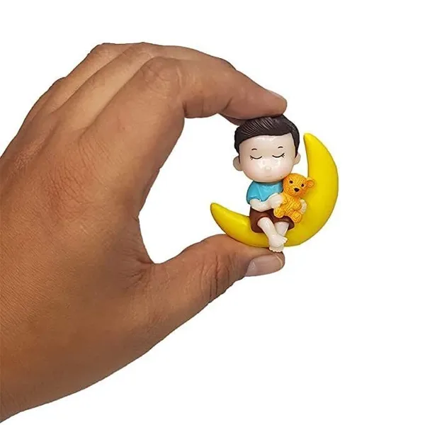 Pickartme_Mini_Couples_Miniature_Valentine_S_Day_Romantic_Gift_For_Girlfriend_Boyfriend_Husband_Wife_Kissing_Love_Couple_Miniature_Dolls_On_The_Moon_Couple