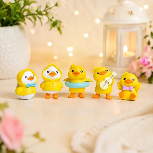 Pickartme_Cute_Bird_Chicks_Set_Miniature_Set_For_Unique_Gift_Home_Decor_Christmas_Bedroom_Living_Room_Office_Restaurant_Decor_Car_Dashboard_Items_Resin