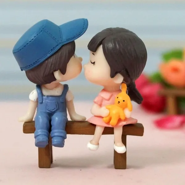 Pickartme_Valentine_Gift_For_Girlfriend_Boyfriend_Resin_Miniature_Cute_Couple_Statue_Decorative_Showpiece_Valentine_Day_Gift_For_Husband_Wife_Pkm_Bench_Couple_6_Cm_Purple