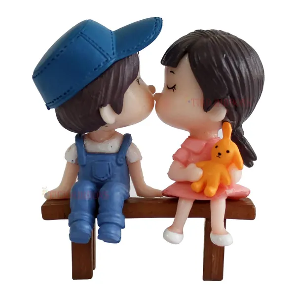 Pickartme_Valentine_Gift_For_Girlfriend_Boyfriend_Resin_Miniature_Cute_Couple_Statue_Decorative_Showpiece_Valentine_Day_Gift_For_Husband_Wife_Pkm_Bench_Couple_6_Cm_Purple
