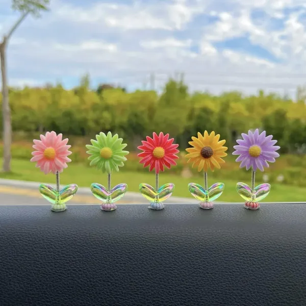 Dancing_Flower_Car_Dashboard_Figurine