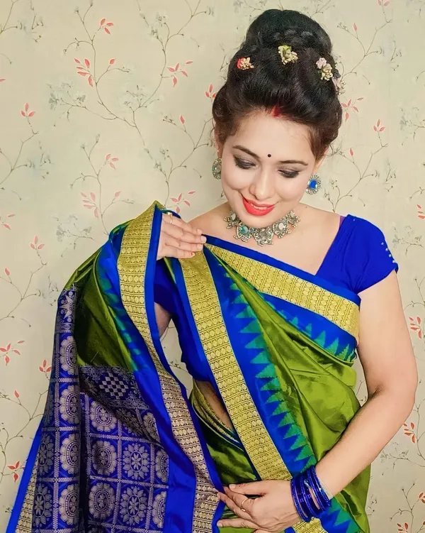 National_Saree_Temple_Border_Sambalpuri_Art_Silk_Saree_(Multicolor)