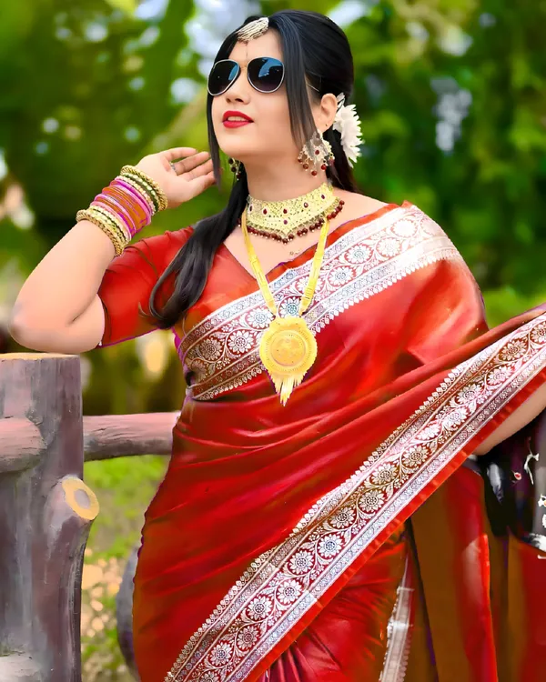 Weaver_Store_Self_Design_Banarasi_Nylon_Saree_(Red)