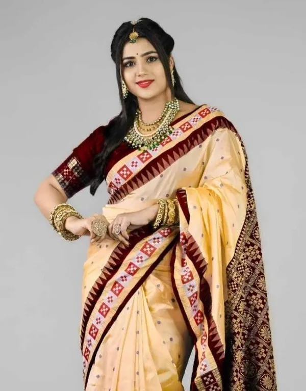 Weaver_Store_Temple_Border_Sambalpuri_Art_Silk_Saree_(Cream)