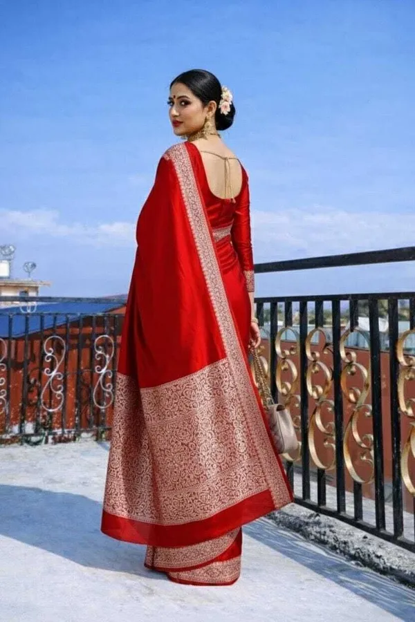 Weaver_Store_Woven_Banarasi_Art_Silk_Saree_(Red)