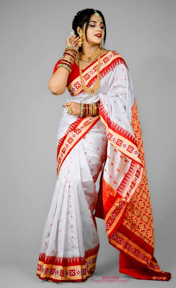 Weaver_Store_Woven_Banarasi_Art_Silk_Saree_(White)