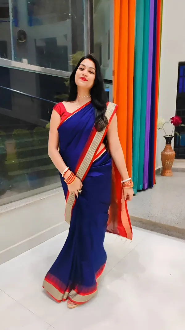 Weaver_Store_Woven_Banarasi_Art_Silk_Saree_(Blue)