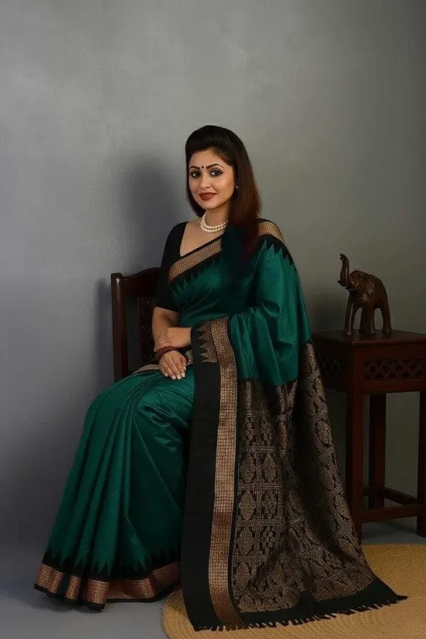Weaver_Store_Woven_Banarasi_Art_Silk_Saree_(Green)