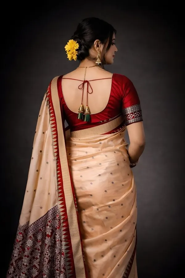 Weaver_Store_Woven_Banarasi_Art_Silk_Saree_(Cream)