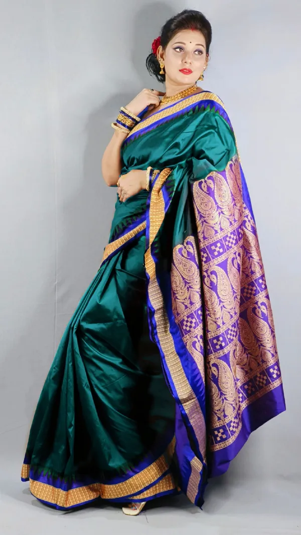 Weaver_Store_Woven_Banarasi_Art_Silk_Saree_(Green)