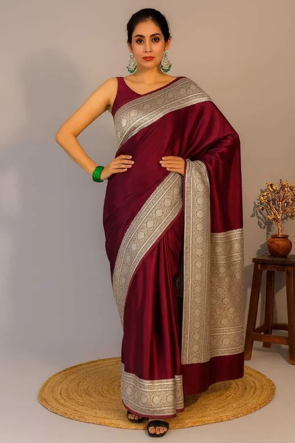 Weaver_Store_Woven_Banarasi_Art_Silk_Saree_(Maroon)