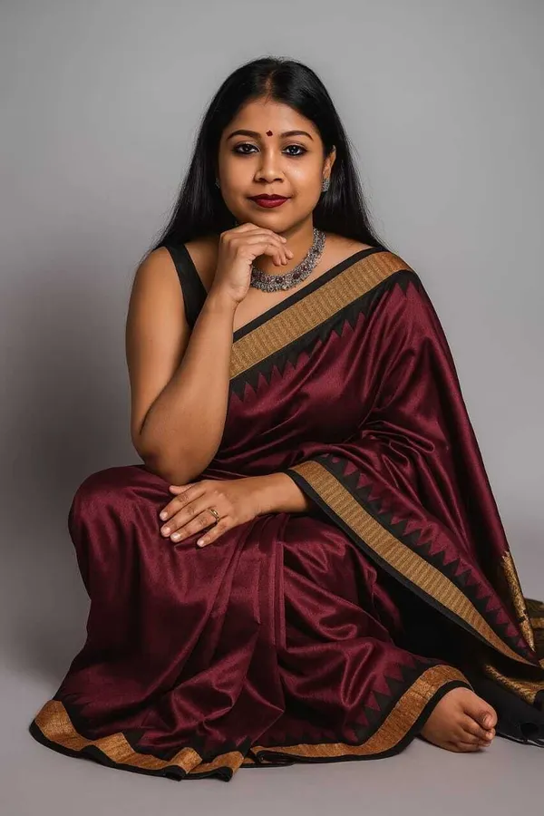 Weaver_Store_Woven_Banarasi_Art_Silk_Saree_(Maroon)