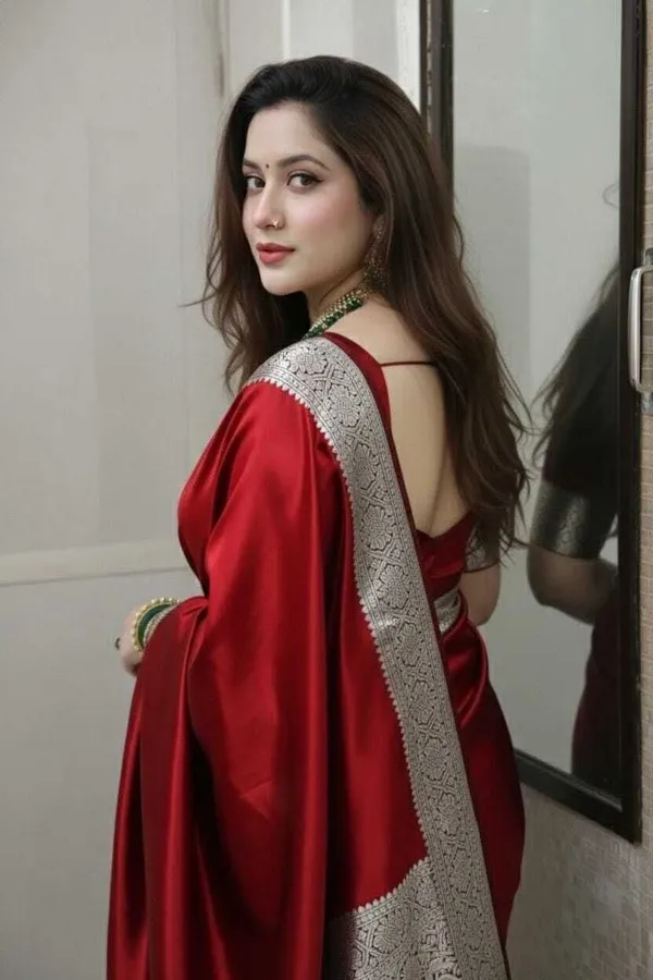 Weaver_Store_Woven_Banarasi_Art_Silk_Saree_(Red)