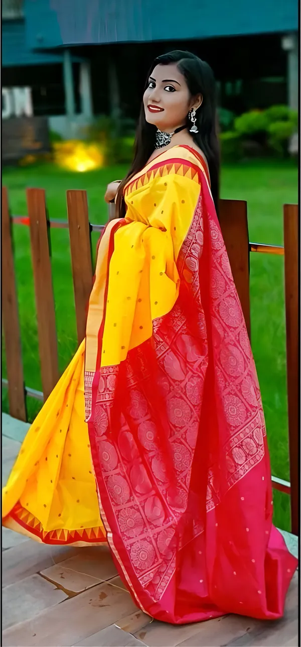 Weaver_Store_Woven_Banarasi_Art_Silk_Saree_(Yellow)