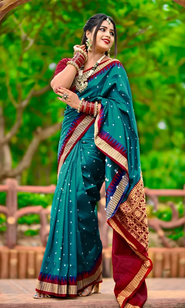 Weaver_Store_Woven_Banarasi_Art_Silk_Saree_(Green)