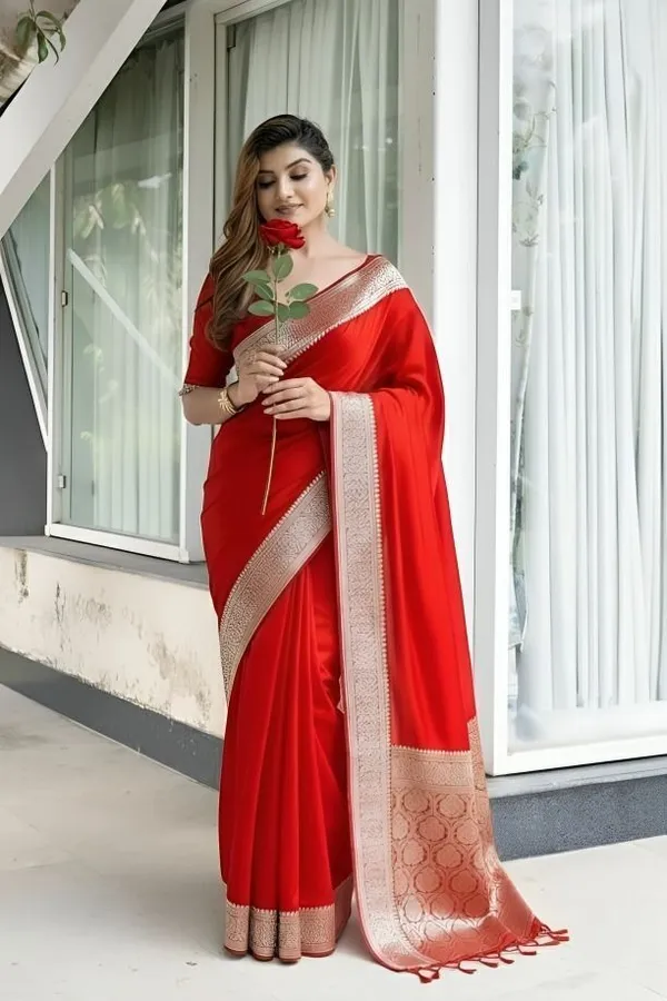 Weaver_Store_Woven_Banarasi_Art_Silk_Saree_(Red)