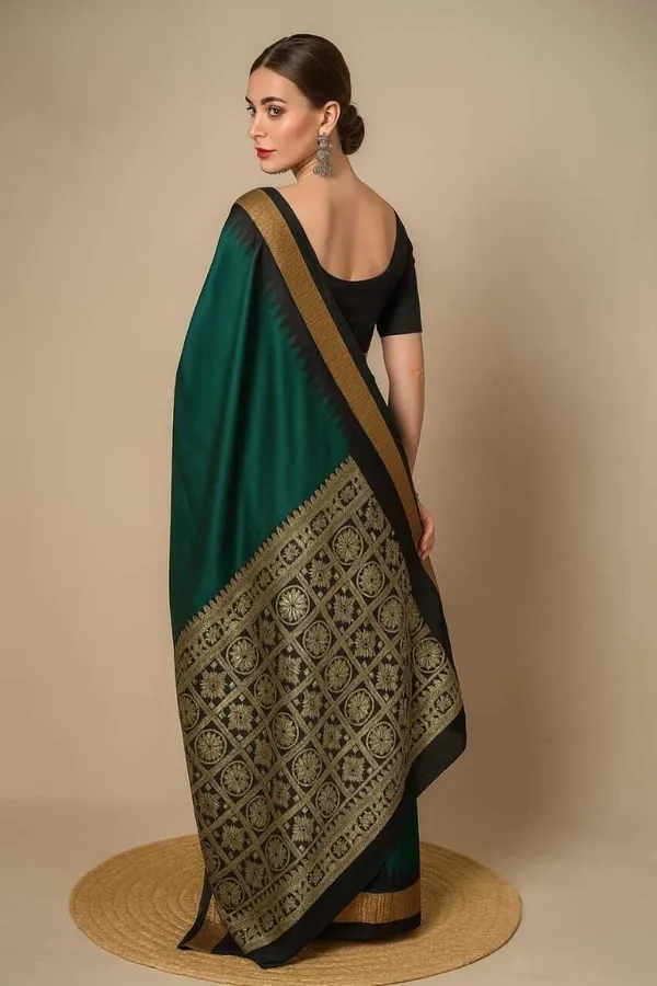 Weaver_Store_Woven_Banarasi_Art_Silk_Saree_(Green)