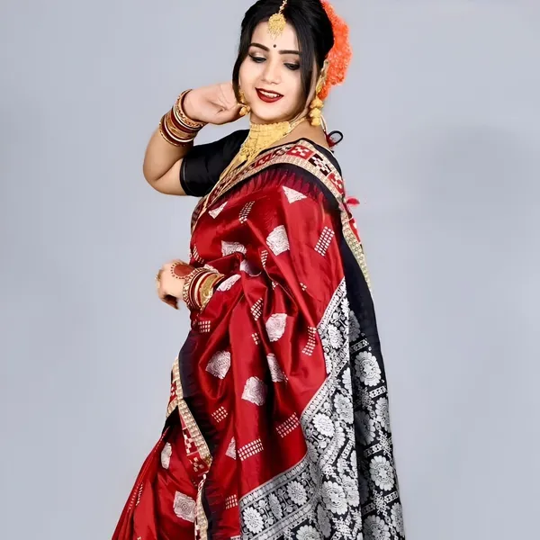 Weaver_Store_Woven_Banarasi_Art_Silk_Saree_(Red)