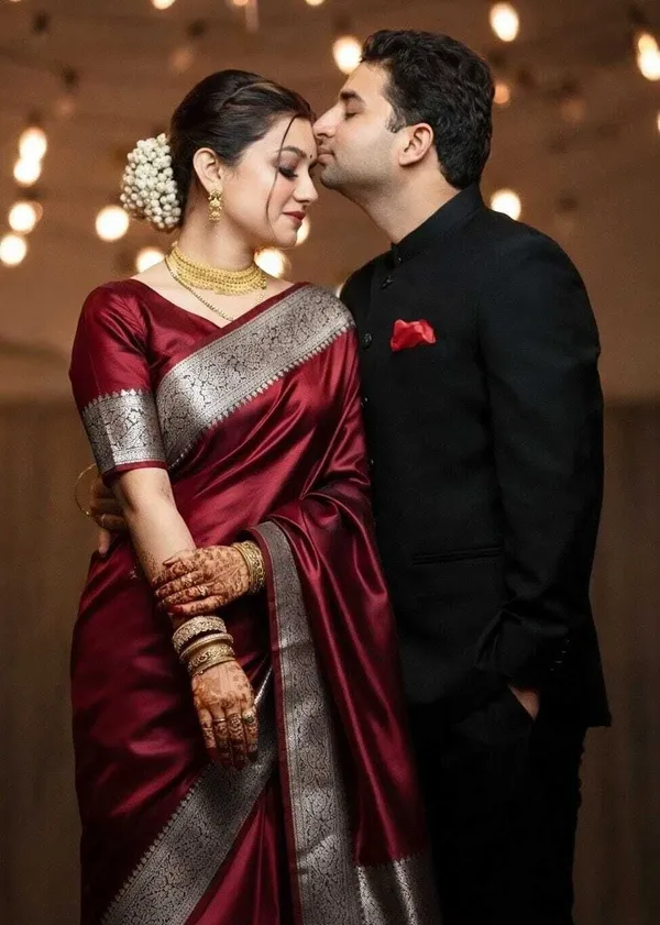 Weaver_Store_Woven_Banarasi_Art_Silk_Saree_(Maroon)