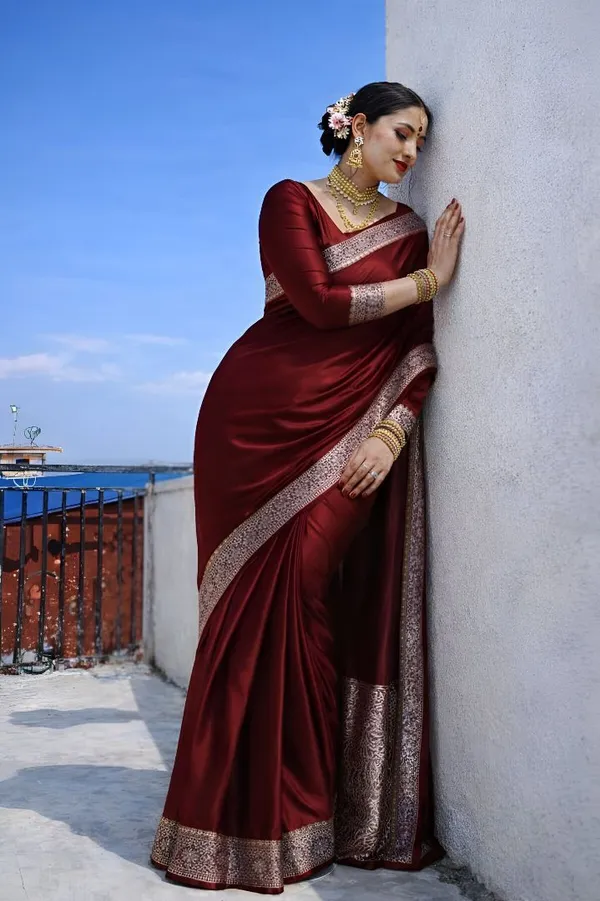 Weaver_Store_Woven_Banarasi_Art_Silk_Saree_(Maroon)