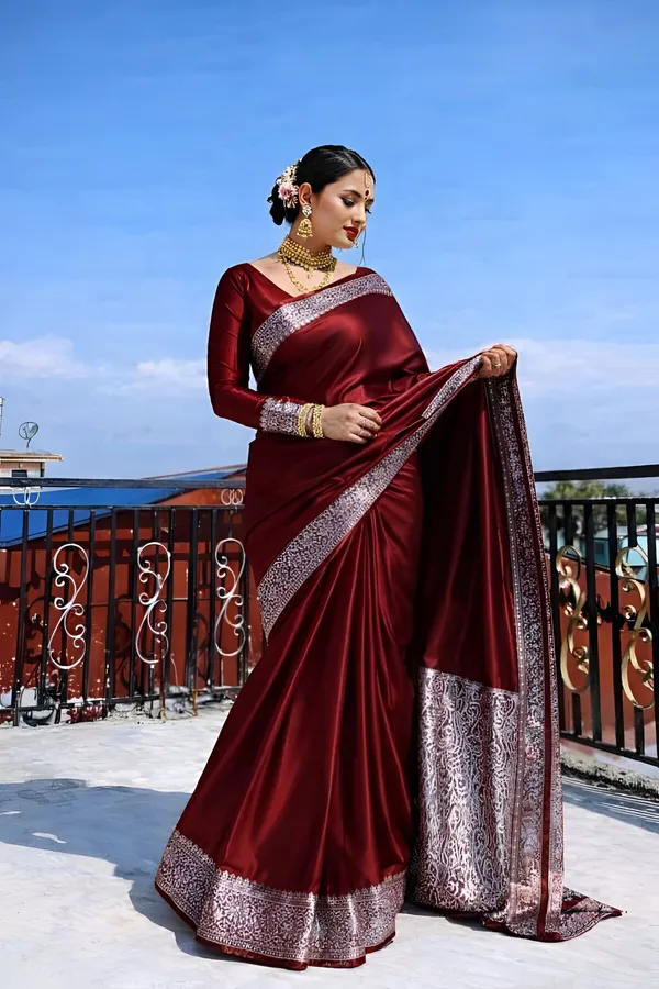 Weaver_Store_Woven_Banarasi_Art_Silk_Saree_(Maroon)
