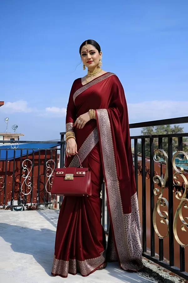 Weaver_Store_Woven_Banarasi_Art_Silk_Saree_(Maroon)
