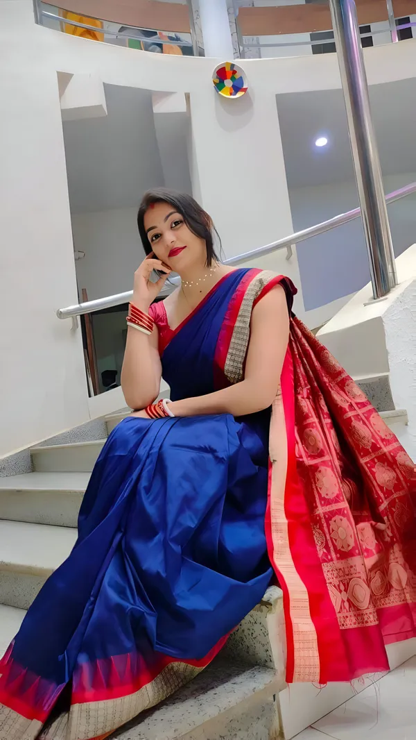 Weaver_Store_Woven_Banarasi_Art_Silk_Saree_(Blue)
