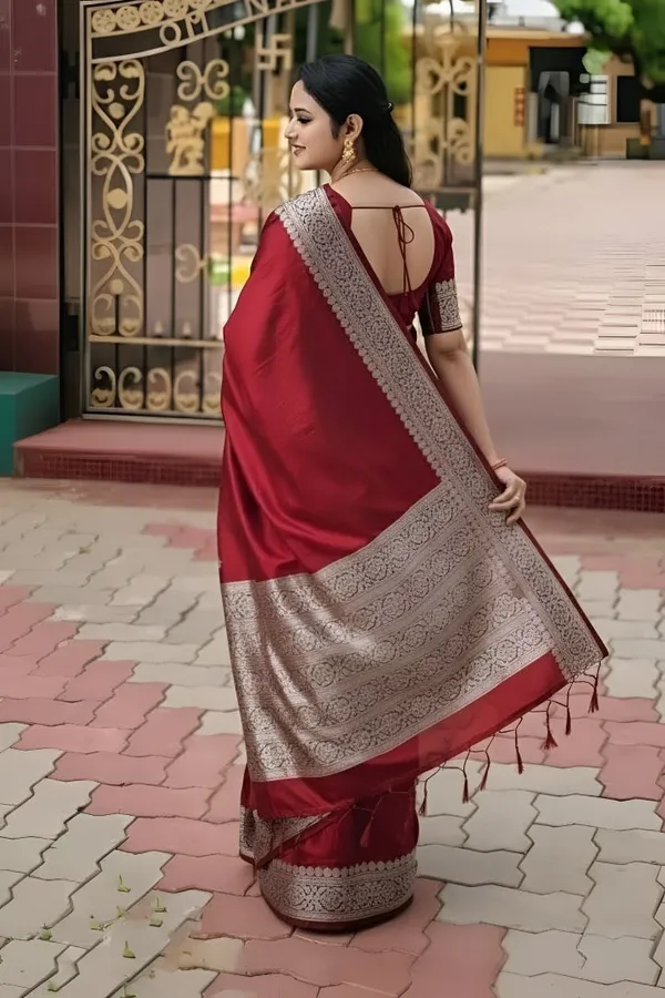 Weaver_Store_Woven_Banarasi_Art_Silk_Saree_(Maroon)