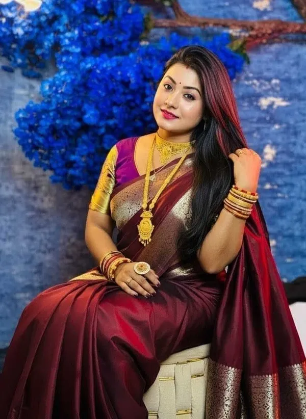 Weaver_Store_Woven_Banarasi_Art_Silk_Saree_(Maroon)