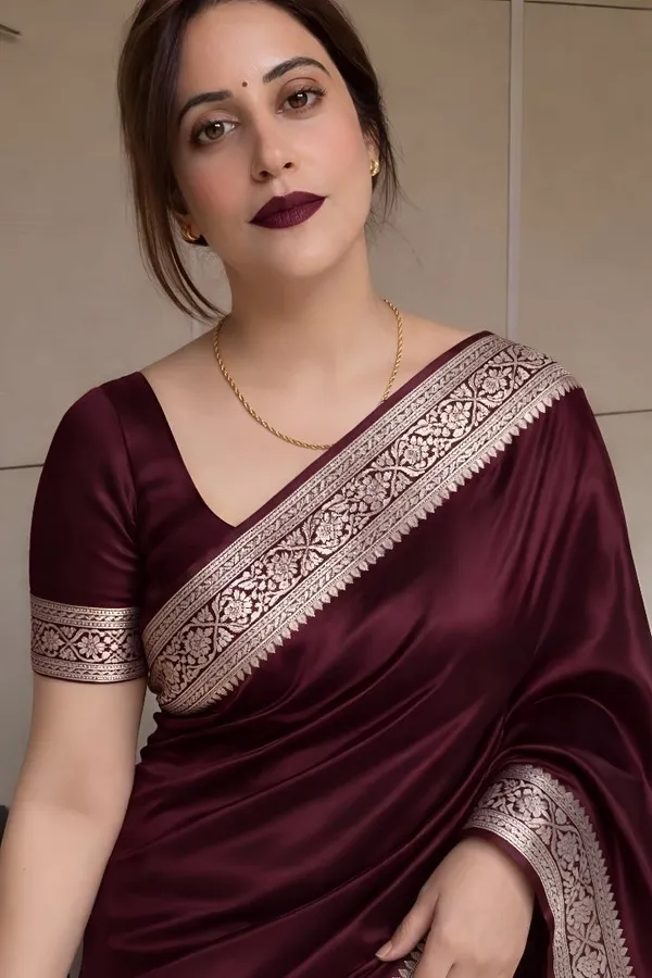 Weaver_Store_Woven_Banarasi_Art_Silk_Saree_(Maroon)