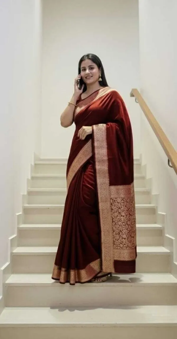 Weaver_Store_Woven_Banarasi_Art_Silk_Saree_(Maroon)