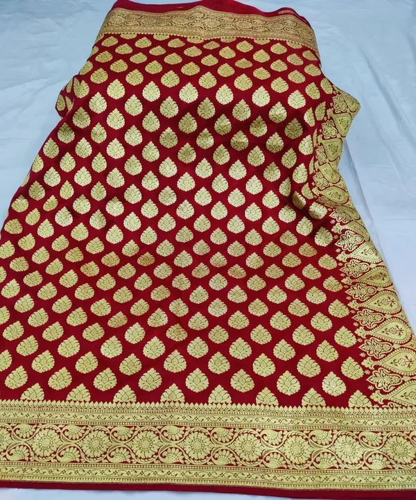 Weaver_Store_Woven_Banarasi_Art_Silk_Saree_(Maroon)
