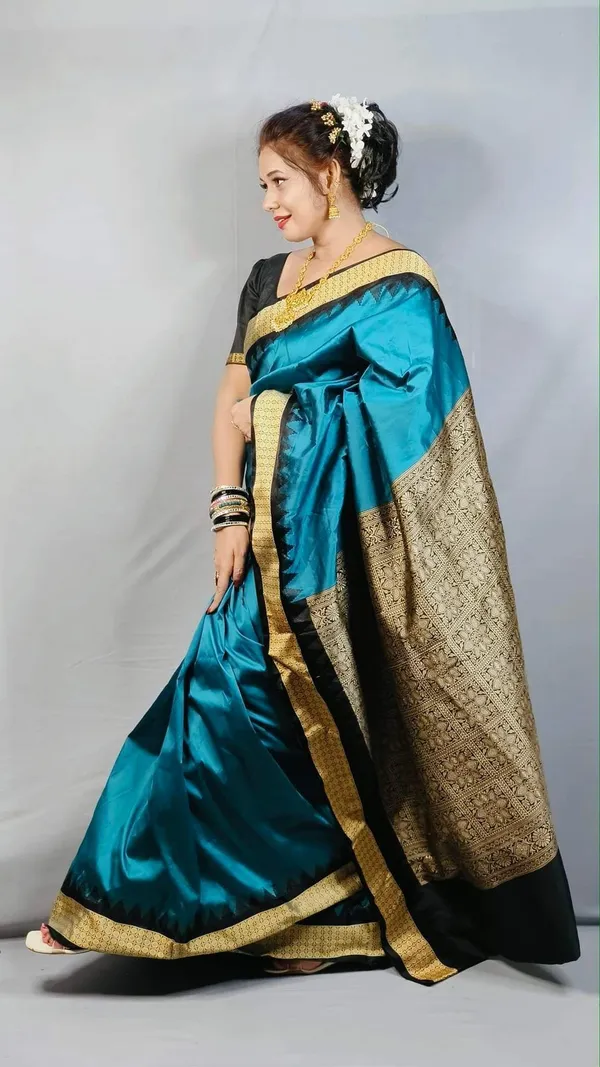 Weaver_Store_Woven_Banarasi_Art_Silk_Saree_(Green)
