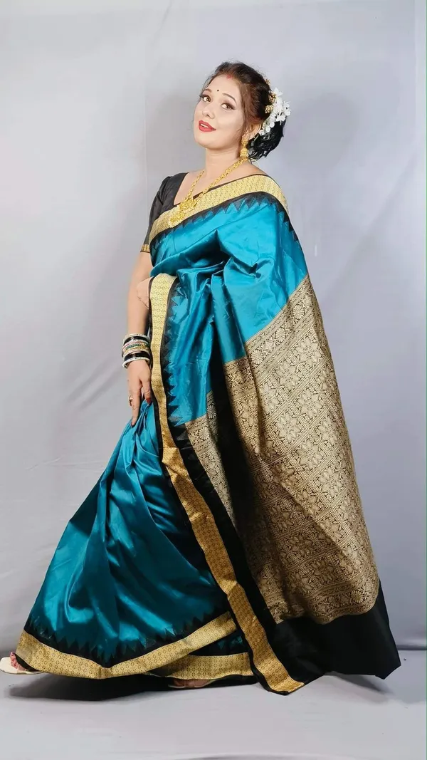 Weaver_Store_Woven_Banarasi_Art_Silk_Saree_(Green)