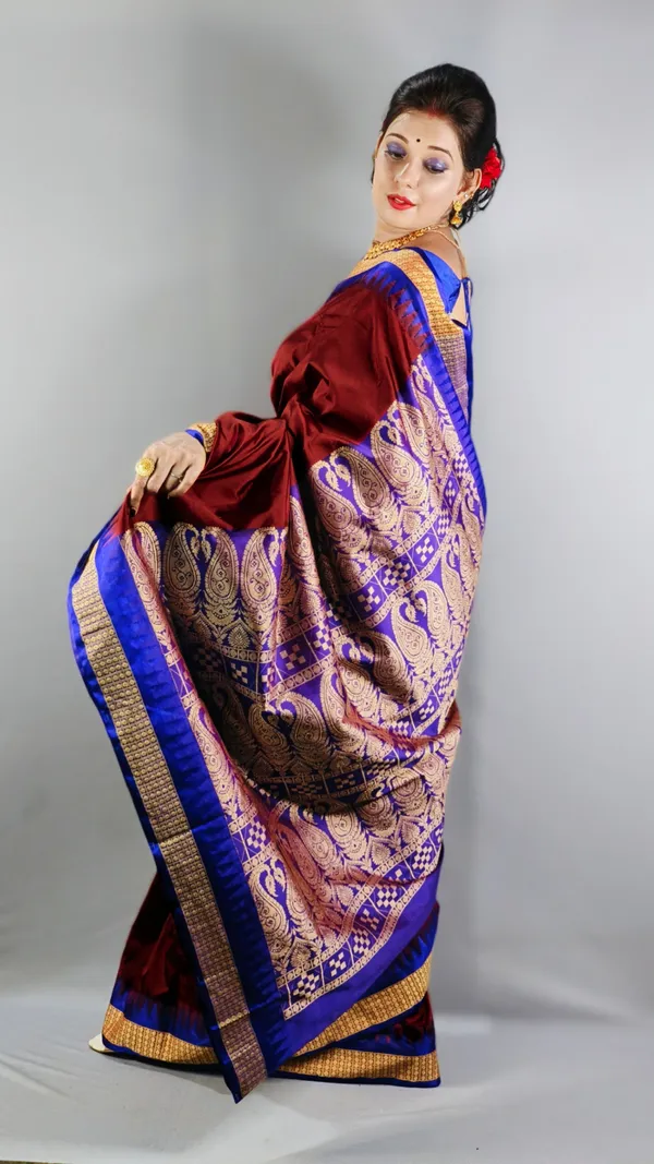 Weaver_Store_Woven_Banarasi_Art_Silk_Saree_(Maroon)