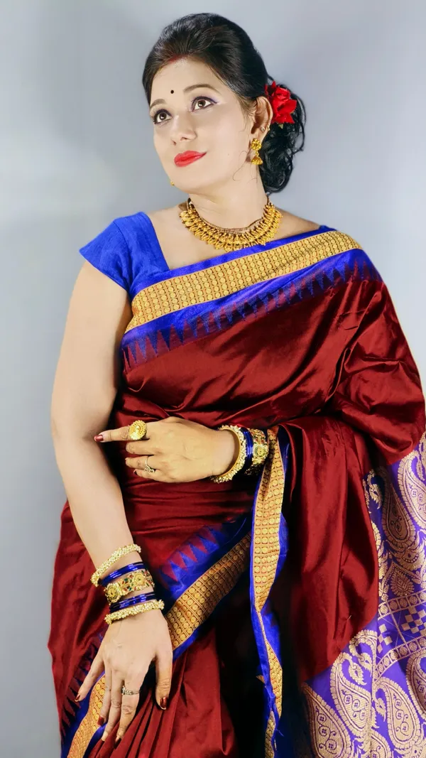 Weaver_Store_Woven_Banarasi_Art_Silk_Saree_(Maroon)