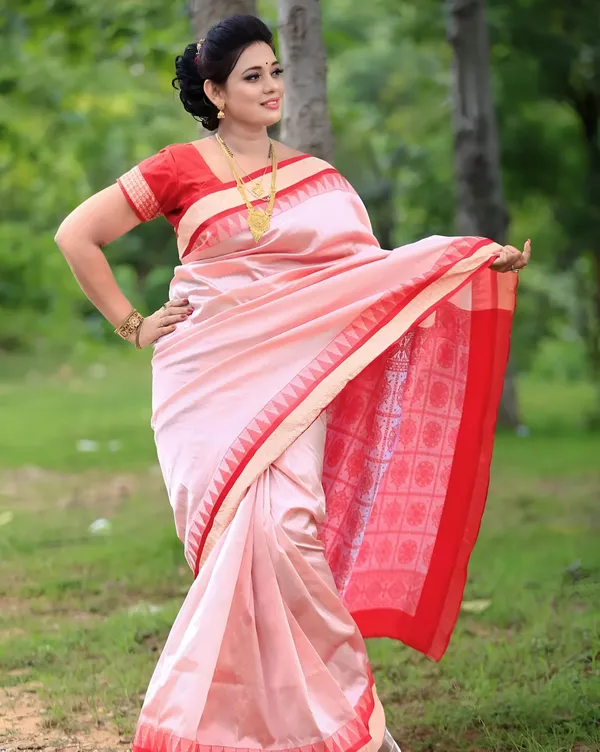 Weaver_Store_Woven_Banarasi_Art_Silk_Saree_(Pink)