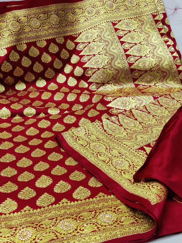 Weaver_Store_Woven_Banarasi_Art_Silk_Saree_(Maroon)