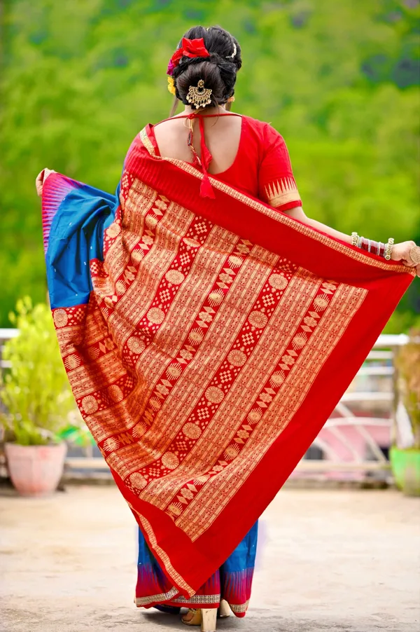 Weaver_Store_Woven_Banarasi_Art_Silk_Saree_(Blue)