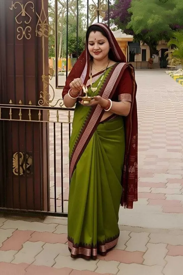 Weaver_Store_Printed_Sambalpuri_Silk_Blend_Saree_(Green)