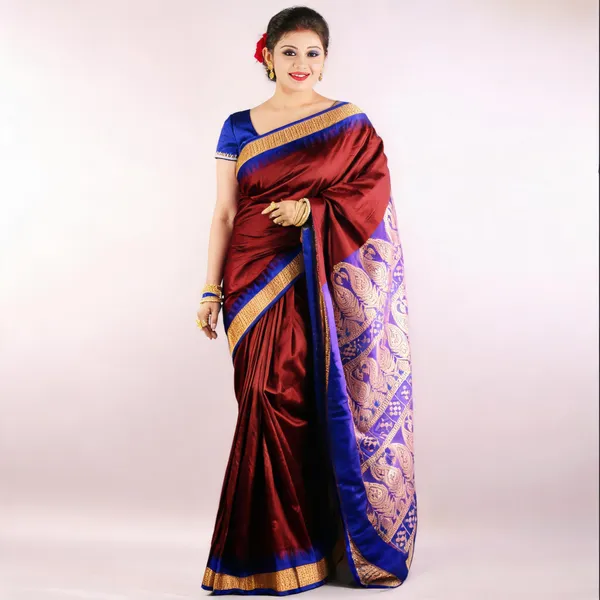 Weaver_Store_Woven_Banarasi_Art_Silk_Saree_(Maroon)