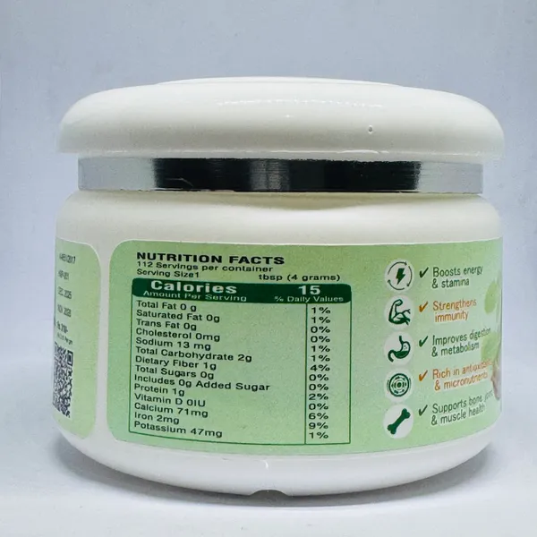 Moringa_Powder_With_Nutrients_And_Antioxidants