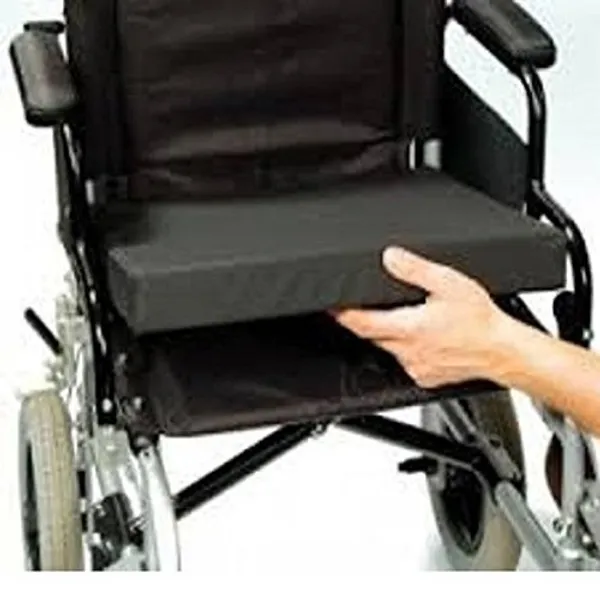 Gel_Ergonomic_Seat_Cushion_For_Chair_Car_And_Wheelchair_18X18_Inches