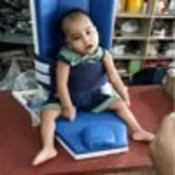 Metal_Cp_Corner_Chair_With_Activity_Table_&_Headrest_For_Children