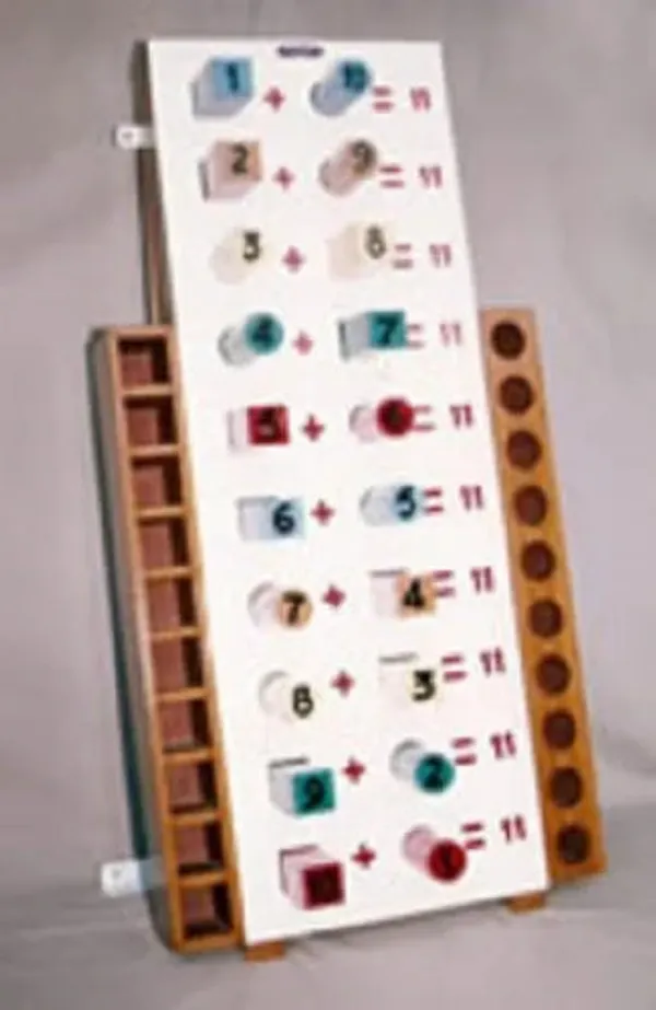 Wooden_Wall_Mount_Math_Puzzle_Peg_Board_10_Round_10_Square