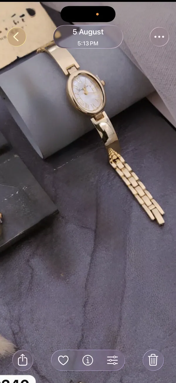 Gold_Tone_Metal_Bracelet_Watch_for_Women