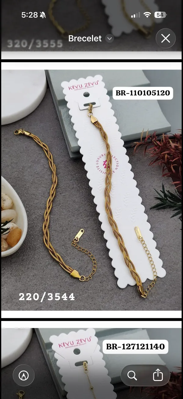Gold_Tone_Twisted_Chain_Bracelet_for_Women
